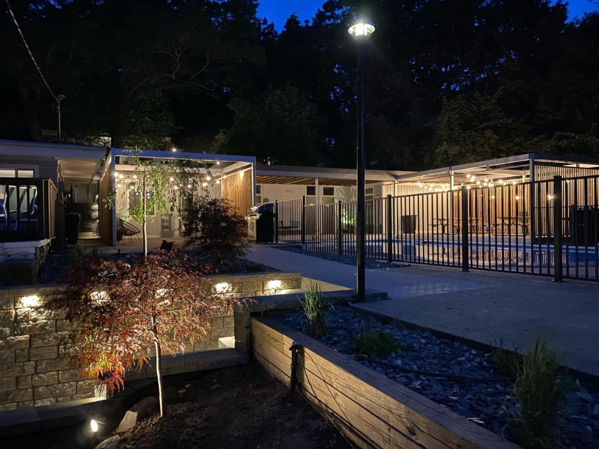 Holiday Hill Resort Saugatuck Exterior foto